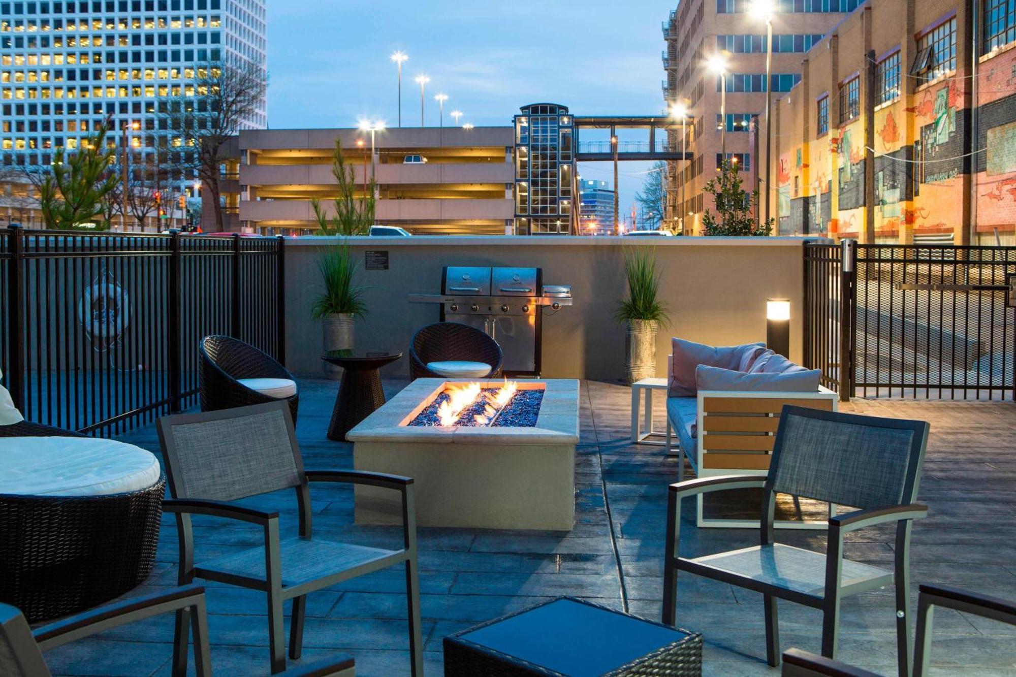 Residence Inn By Marriott Tulsa Downtown Exterior photo